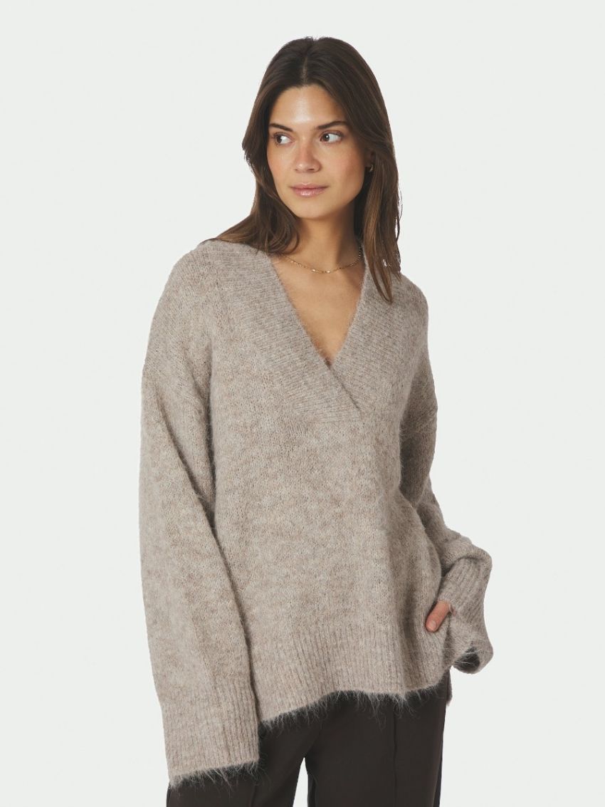 Melli Fluffy Knit Blouse