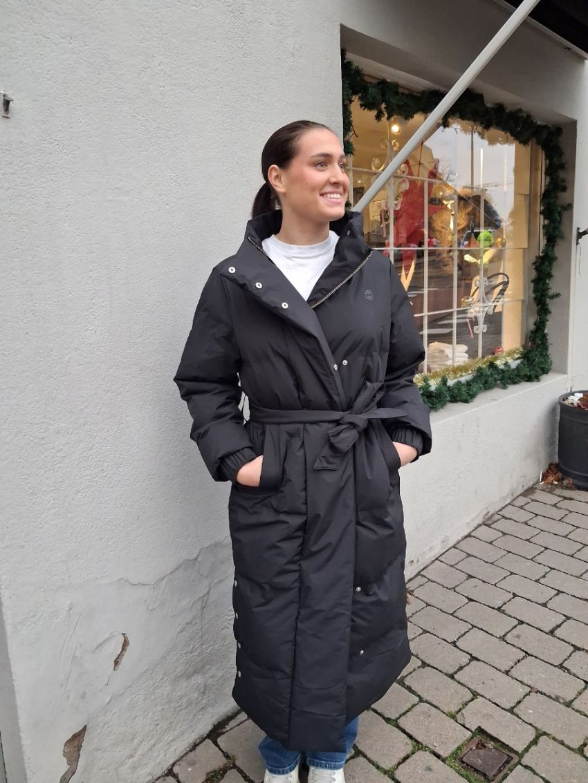 LR-Mona 4 Jacket Black