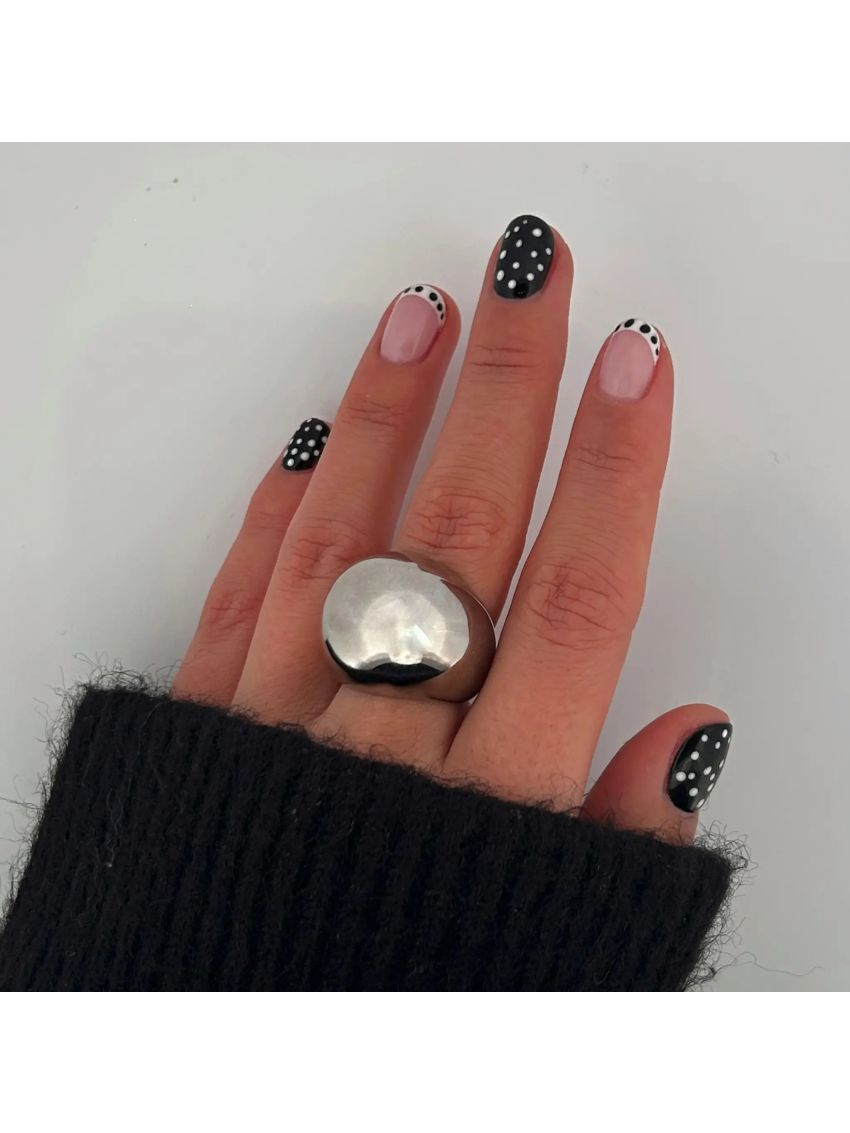 Globe ring